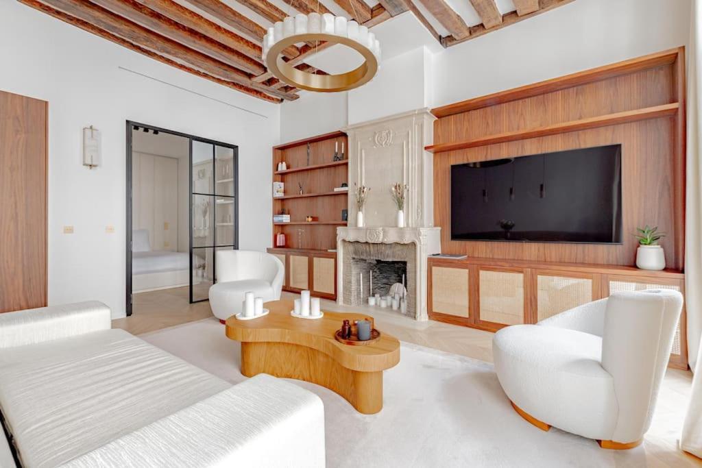 Apartment Stylish Rue Des Rosiers Gem Brand New 2-bedr